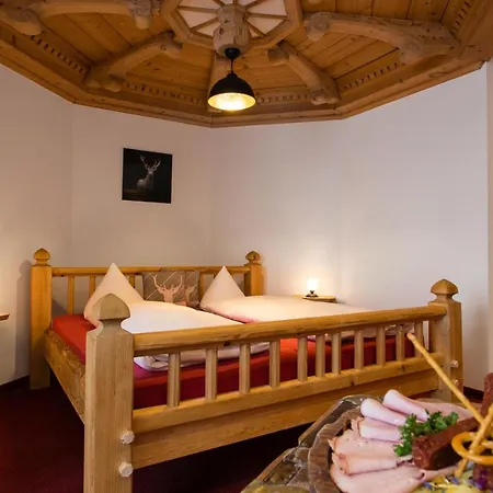 Locanda Zum Hirsch 3*